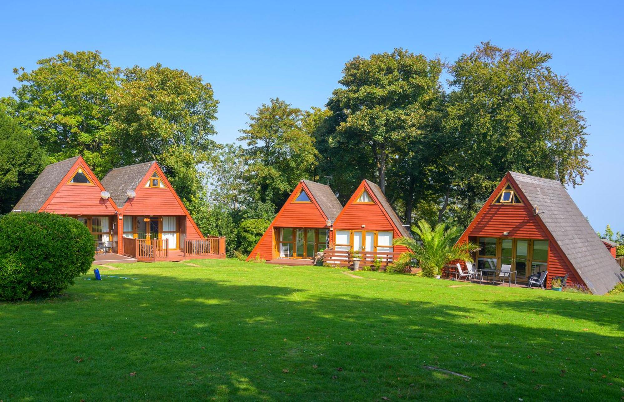 Escape To A Clifftop Chalet With Pool And Tennis Onsite - 1A Kingsdown Holiday Park Luaran gambar