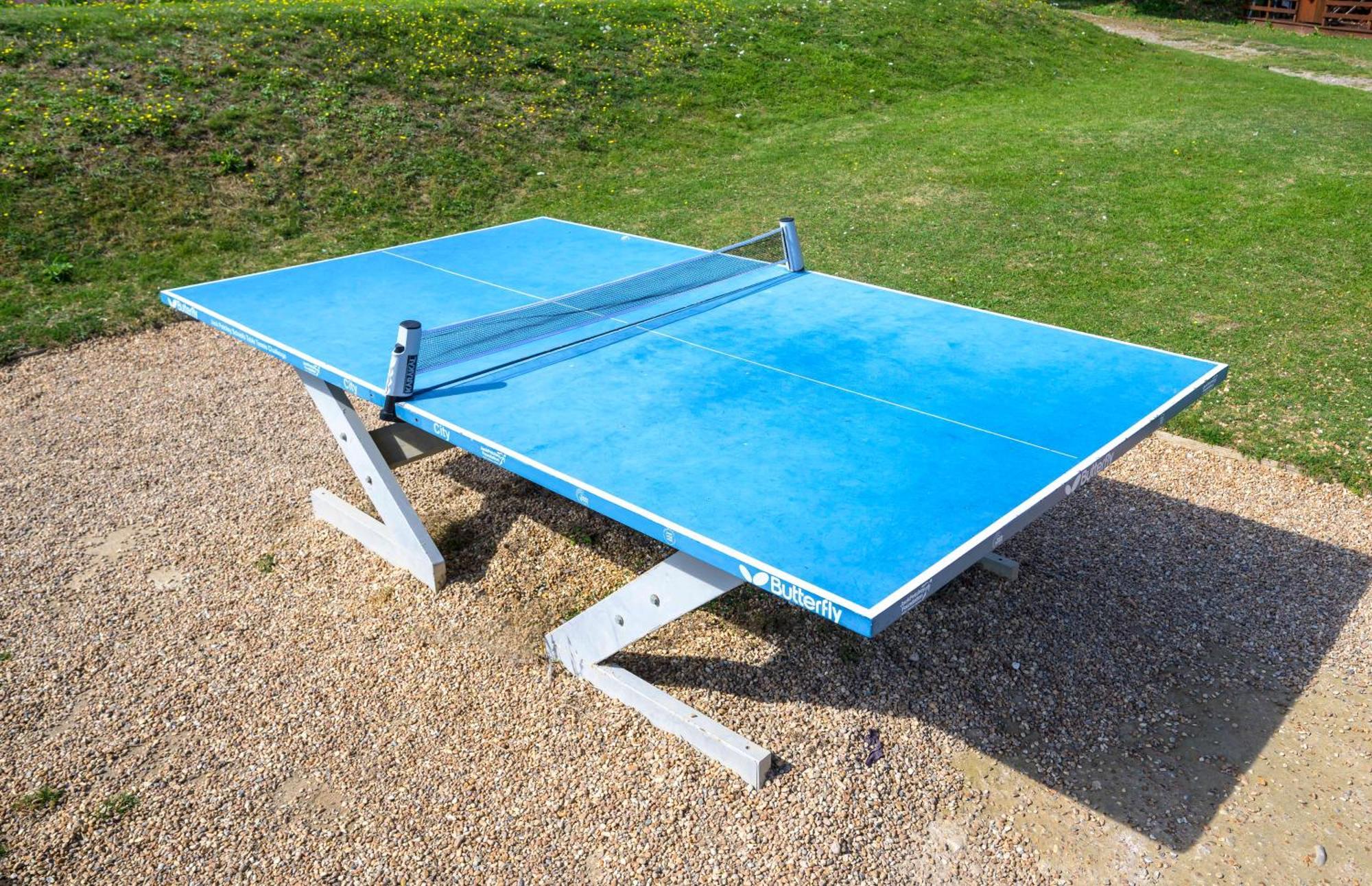 Escape To A Clifftop Chalet With Pool And Tennis Onsite - 1A Kingsdown Holiday Park Luaran gambar